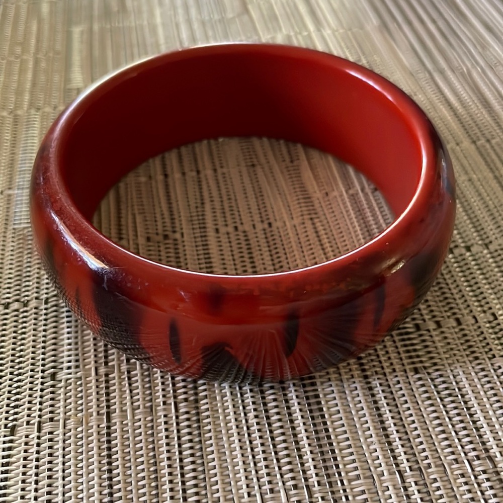 Cinnabar and black lacquer bracelet cuff
